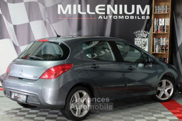 Peugeot 308 1.6 THP 16V PREMIUM 5P - <small></small> 6.990 € <small>TTC</small> - #2