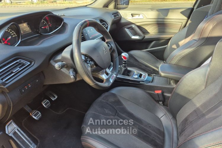 Peugeot 308 1.6 THP 263 cv GTI - DENON - Panoramique - Caméra - <small></small> 19.990 € <small>TTC</small> - #11