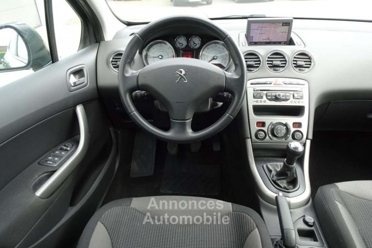 Peugeot 308 1.6HDi Active NAVI,CRUISE,BLUETH,PDC V+A,AIRCO,ALU - <small></small> 6.400 € <small>TTC</small> - #8