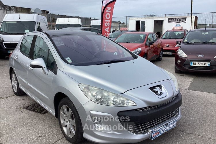 Peugeot 308 1.6HDI FAP Confort - <small></small> 6.990 € <small>TTC</small> - #2