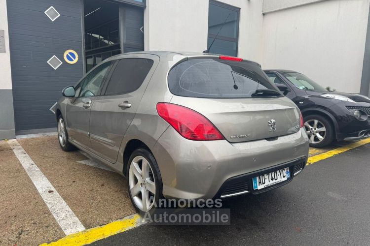 Peugeot 308 1.6i THP 16V 140cv Feline Historique d'entretien Garantie 12 mois Boîte automatique Radar de recul Toit panoramique - <small></small> 6.990 € <small>TTC</small> - #3