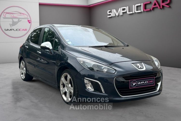 Peugeot 308 2.0 HDi 163ch Féline - BOITE AUTOMATIQUE - <small></small> 7.990 € <small>TTC</small> - #1