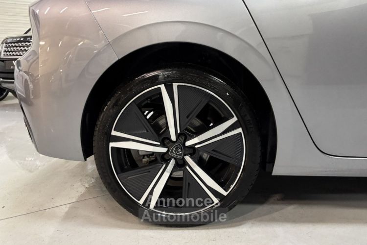 Peugeot 308 (3) ESSENCE 130 S&S EAT8 GT - <small></small> 26.990 € <small>TTC</small> - #30