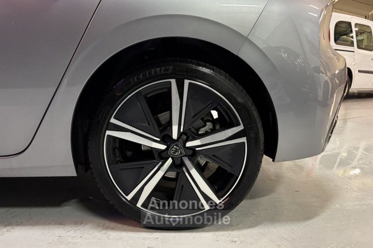 Peugeot 308 (3) ESSENCE 130 S&S EAT8 GT - <small></small> 26.990 € <small>TTC</small> - #31