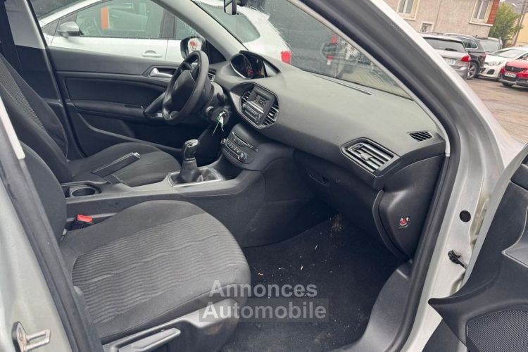 Peugeot 308 AFFAIRE 1.6 BLUEHDI 100CH S&S PREMIUM - <small></small> 5.990 € <small>TTC</small> - #7