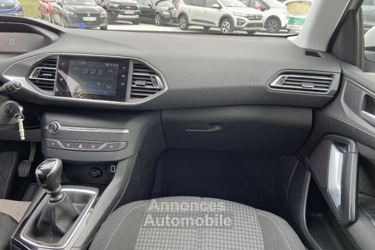 Peugeot 308 AFFAIRE BlueHDi 100 BV6 PREMIUM PACK Attelage 2PL - <small></small> 11.750 € <small>TTC</small> - #11