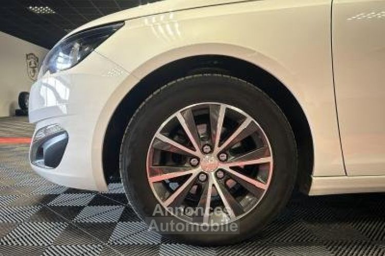 Peugeot 308 ALLURE - <small></small> 8.990 € <small>TTC</small> - #10