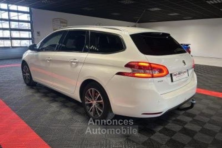 Peugeot 308 ALLURE - <small></small> 8.990 € <small>TTC</small> - #15