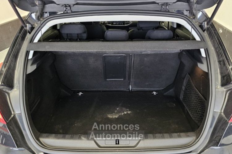 Peugeot 308 ALLURE BUISNESS 1.5 BLUE HDI 130 GPS CAR PLAY CAMERA 360 RADARS AV/AR - <small></small> 12.990 € <small>TTC</small> - #21