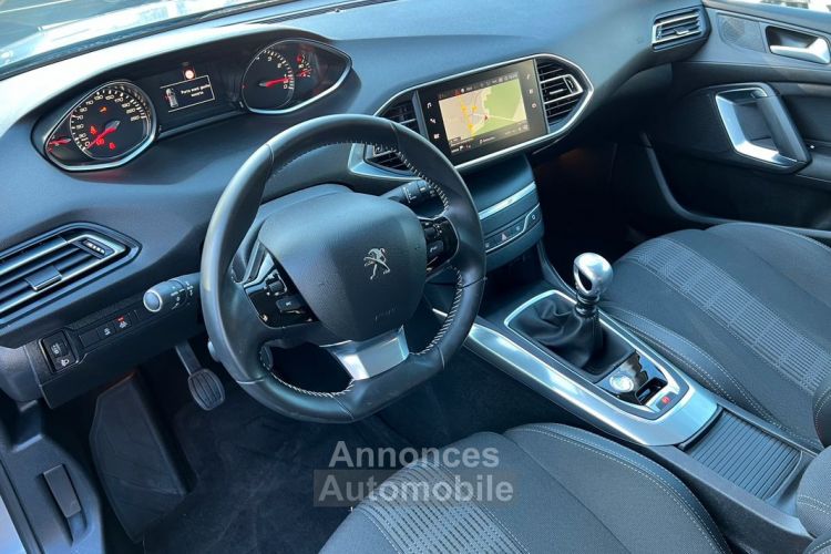 Peugeot 308 Allure Phase 2 110ch 7500km seulement - <small></small> 12.990 € <small>TTC</small> - #4