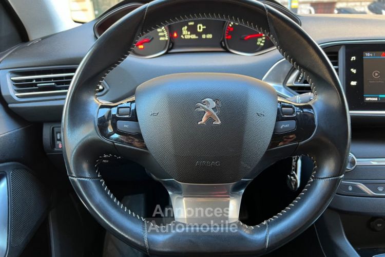 Peugeot 308 BlueHDi 100 CV Active - <small></small> 8.990 € <small>TTC</small> - #32