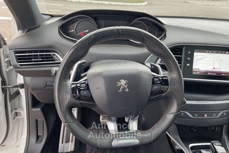 Peugeot 308 BlueHDi 130 EAT8 GT LINE Toit Pano - <small></small> 18.450 € <small>TTC</small> - #13