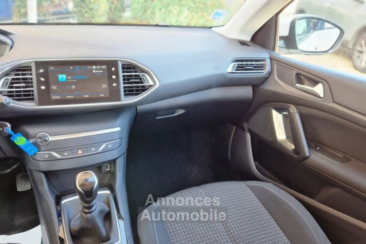 Peugeot 308 BlueHDi 130ch SetS BVM6 Active Business - <small></small> 16.490 € <small>TTC</small> - #22