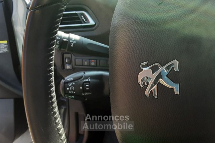 Peugeot 308 BlueHDi 130ch SetS BVM6 Allure Business - <small></small> 18.290 € <small>TTC</small> - #42