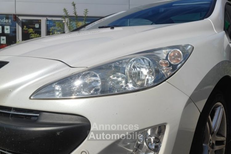 Peugeot 308 CC 1.6 THP 16v 156 ch Sport Pack - <small></small> 8.990 € <small>TTC</small> - #32