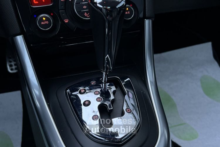 Peugeot 308 CC PHASE 2 FELINE 1.6 THP 156 BOITE AUTO CUIR GPS BLUETOOTH XENONS LEDS - GARANTIE 1 AN - <small></small> 13.970 € <small>TTC</small> - #17