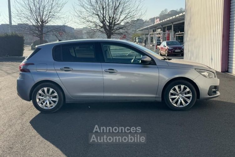 Peugeot 308 GENERATION-II 1.2 PURETECH 110CH STYLE - <small></small> 11.480 € <small>TTC</small> - #9