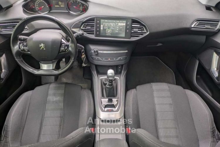 Peugeot 308 GENERATION-II 1.2 PURETECH 130 ALLURE - <small></small> 8.990 € <small>TTC</small> - #13