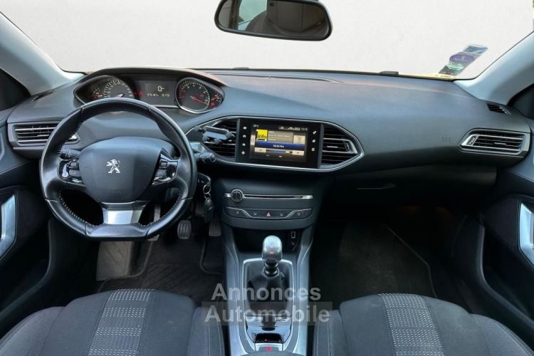 Peugeot 308 GENERATION-II 1.2 PURETECH 130 ALLURE START-STOP ( COURROIE DE DISTRIBUTION CHANGE ) - <small></small> 8.990 € <small>TTC</small> - #12