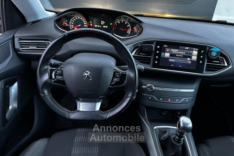 Peugeot 308 GENERATION-II 1.2 PURETECH 130 ALLURE START-STOP - <small></small> 10.989 € <small>TTC</small> - #16