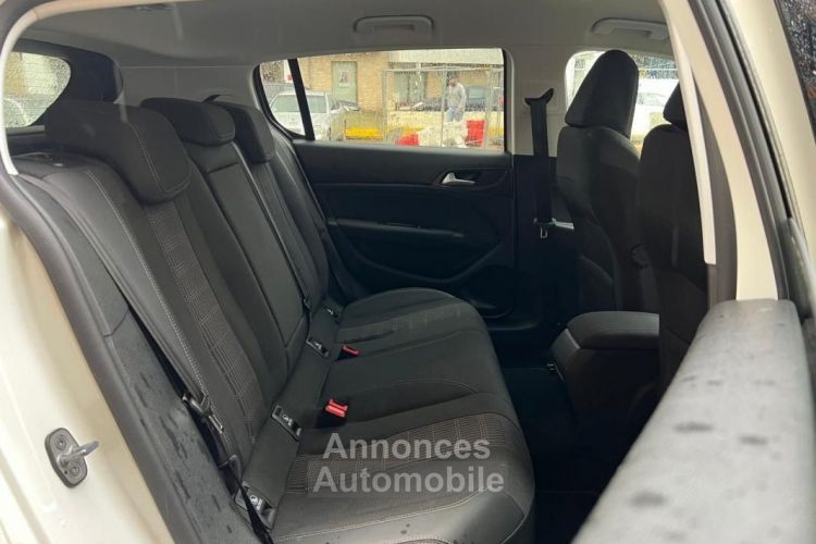 Peugeot 308 GENERATION-II 1.2 PURETECH 130 CH ALLURE BUSINESS EAT BVA START-STOP CAMERA DE RECUL - <small></small> 9.990 € <small>TTC</small> - #13