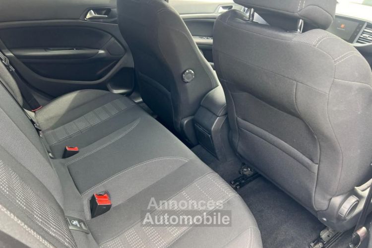 Peugeot 308 GENERATION-II 1.2 PURETECH 130 CV ALLURE S&S Entretien 100 % Peugeot, Courroie de dis... - <small></small> 8.990 € <small>TTC</small> - #18