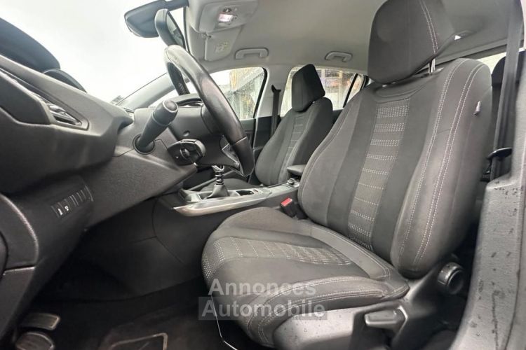 Peugeot 308 GENERATION-II 1.2 PURETECH 130CH ALLURE START-STOP - <small></small> 7.490 € <small>TTC</small> - #11