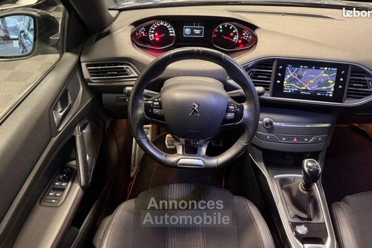 Peugeot 308 GENERATION-II 1.2 PURETECH 130ch GT LINE + APPLE CARPLAY ENT CONSTRUCTEUR - <small></small> 13.990 € <small>TTC</small> - #18