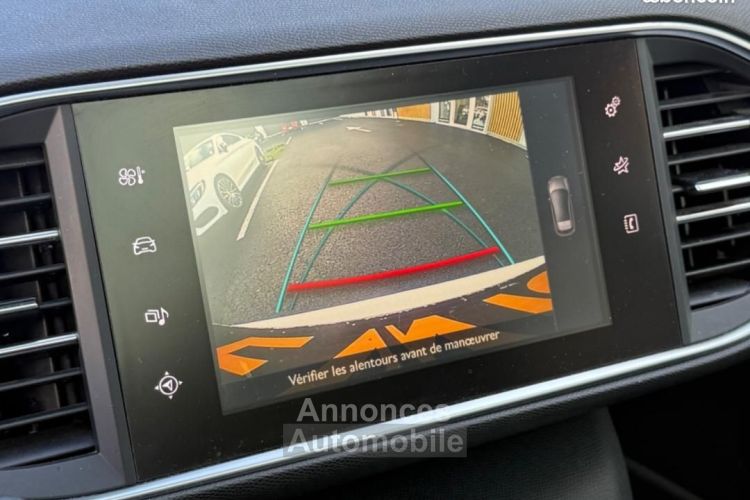 Peugeot 308 GENERATION-II 130Cv FELINE EAT6 BVA S&S CAMERA DE RECUL TOIT PANORAMIQUE SELLERIE C... - <small></small> 9.980 € <small>TTC</small> - #18