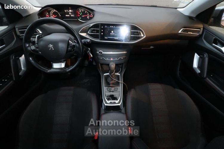 Peugeot 308 GENERATION-II 1.5 BLUEHDI 130 CH ACTIVE BUSINESS EAT BVA + SELLERIE GT-LINE CARPLAY - <small></small> 14.489 € <small>TTC</small> - #15