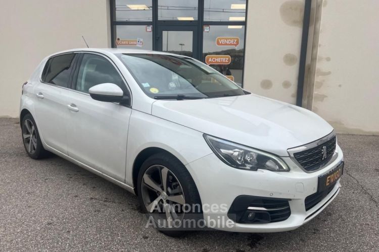 Peugeot 308 GENERATION-II 1.5 BLUEHDI 130CH ALLURE EAT8 ENTRETIEN PEUGEOT-CHAINE NEUVE - <small></small> 12.990 € <small>TTC</small> - #2