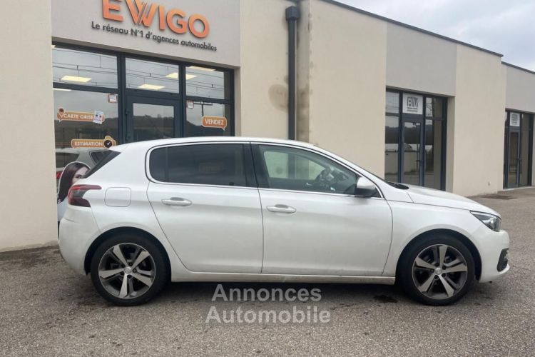 Peugeot 308 GENERATION-II 1.5 BLUEHDI 130CH ALLURE EAT8 ENTRETIEN PEUGEOT-CHAINE NEUVE - <small></small> 12.990 € <small>TTC</small> - #10