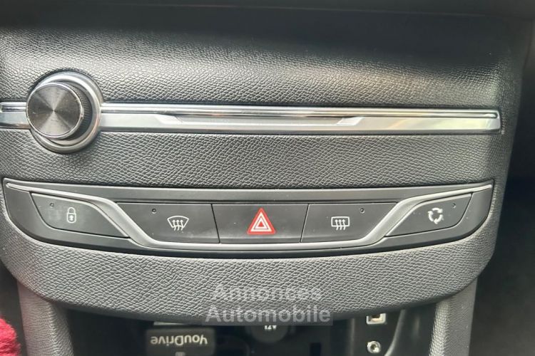 Peugeot 308 GENERATION-II 1.6 BLUEHDI 120 CH ALLURE RADAR DE RECUL - <small></small> 10.990 € <small>TTC</small> - #13