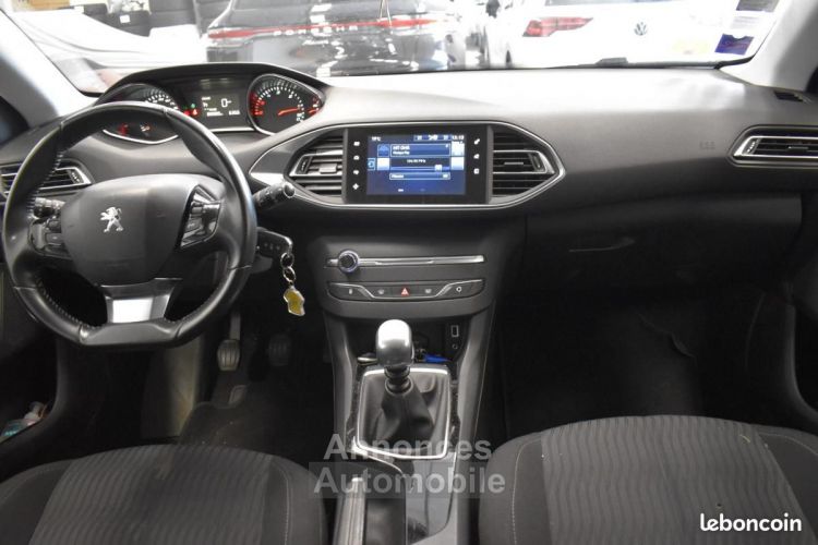 Peugeot 308 GENERATION-II 1.6 BLUEHDI 120ch ALLURE RADAR COURROIE OK SUIVI GARANTIE 6 A 60 MOIS - <small></small> 7.490 € <small>TTC</small> - #6