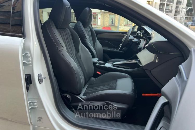 Peugeot 308 GT 180 CH e-EAT8 HYBRID RECHARGEABLE SYSTEME FOCAL TOIT OUVRANT SIEGES ELECTRIQUES ... - <small></small> 40.990 € <small>TTC</small> - #11