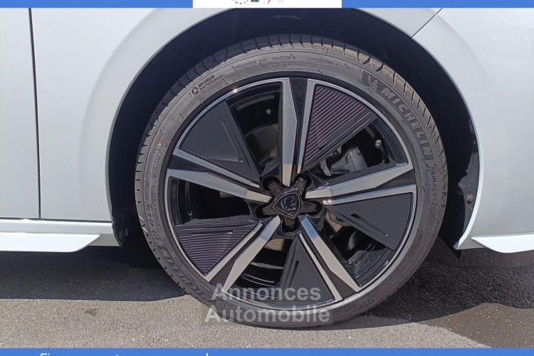 Peugeot 308 GT BlueHDi 130 EAT8 JA18 PORTLAND+VISION 360+DRIVE ASSIT PLUS - <small></small> 31.880 € <small></small> - #16