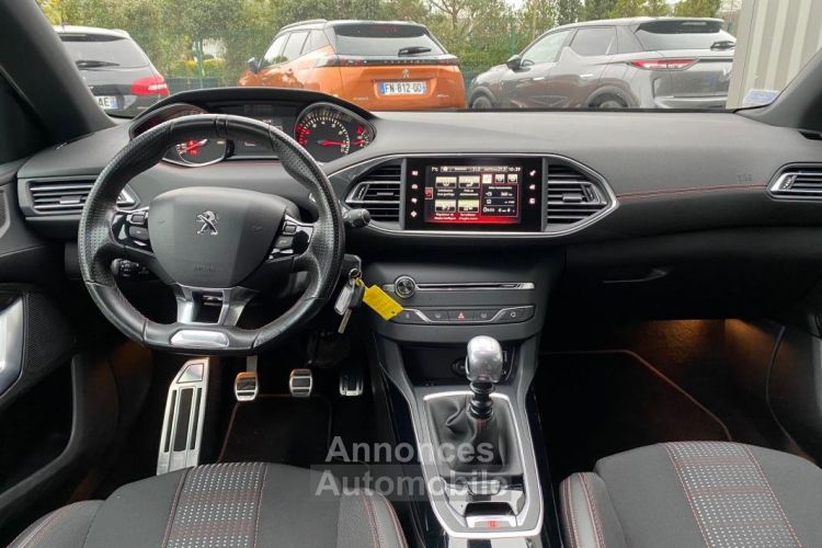 Peugeot 308 GT LINE 1.2 PURETECH 130CH DENON - <small></small> 13.990 € <small>TTC</small> - #8