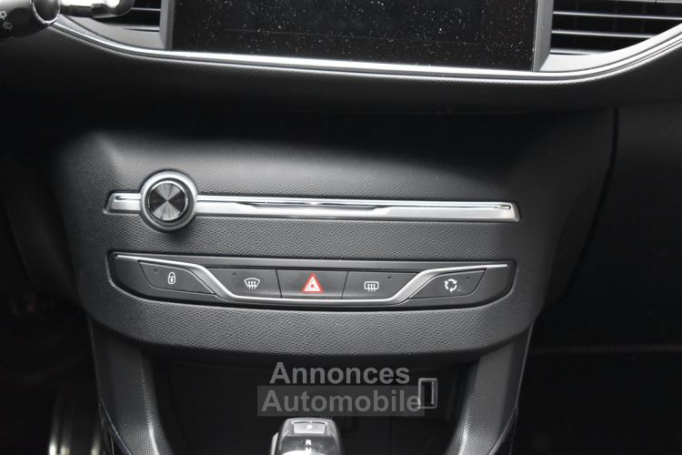 Peugeot 308 GT LINE Phase II 1.2 THP Puretech EAT8 130 cv Boîte auto Courroie faite - <small></small> 12.990 € <small>TTC</small> - #16