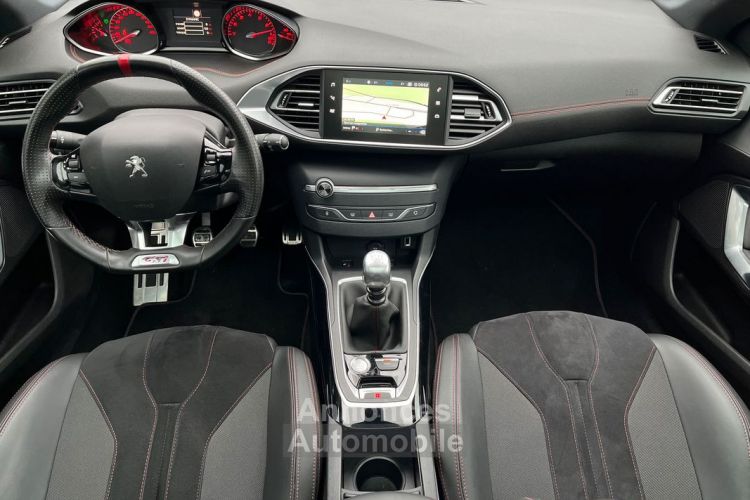 Peugeot 308 GTI Suivi exclusivement chez chaque année avec les factures GARANTIE 6 ans Carplay Toit Panoramique Sono Denon LED 19P 399-mois - <small></small> 25.988 € <small>TTC</small> - #5