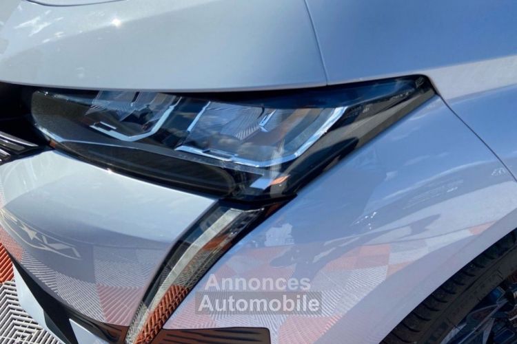 Peugeot 308 Hybrid 136 e-DCS6 ALLURE Caméra 360° ADML - <small></small> 29.980 € <small>TTC</small> - #9