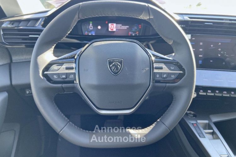 Peugeot 308 Hybrid 136 e-DCS6 ALLURE Caméra 360° ADML - <small></small> 29.980 € <small>TTC</small> - #25