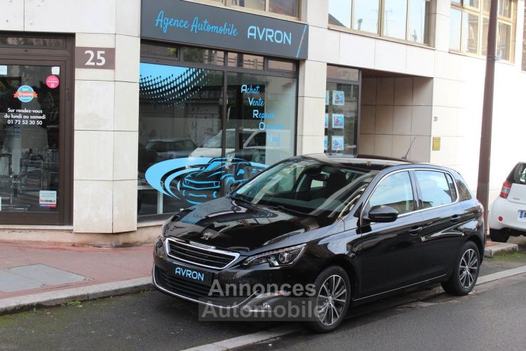 Peugeot 308 II 1.2 130 S&S ALLURE - <small></small> 7.990 € <small>TTC</small> - #1