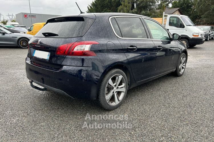 Peugeot 308 II 1.2 l 130 cv 2015 Essence Distribution neuve Crit'air 1 - <small></small> 8.950 € <small>TTC</small> - #4