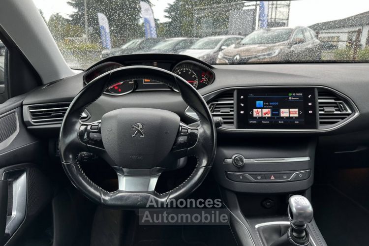 Peugeot 308 II 1.2 PureTech 130ch Allure - <small></small> 10.490 € <small>TTC</small> - #11