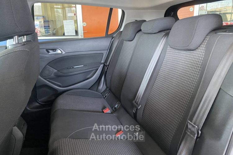 Peugeot 308 II 1.2 Turbo 110ch Style S&S 5p - <small></small> 8.990 € <small>TTC</small> - #18