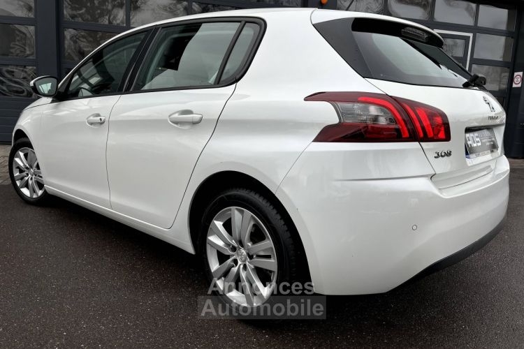 Peugeot 308 II 1.5 BlueHDi 130ch S&S Active Business EAT8 / À PARTIR DE 203,68 € * - <small></small> 15.990 € <small>TTC</small> - #4