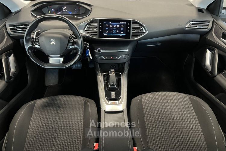 Peugeot 308 II 1.5 BlueHDi 130ch S&S Active Business EAT8 / À PARTIR DE 203,68 € * - <small></small> 15.990 € <small>TTC</small> - #17