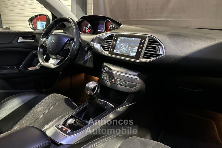 Peugeot 308 II 1.6 e-HDi 115cv Féline - <small></small> 8.990 € <small>TTC</small> - #9