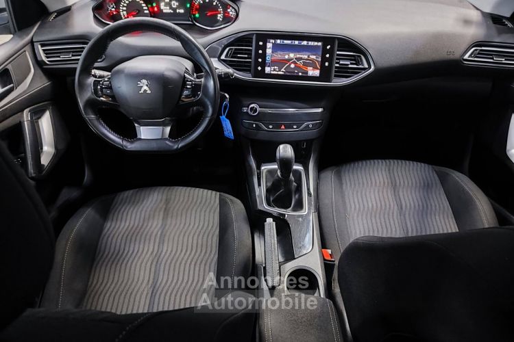 Peugeot 308 II 1.6 HDi FAP 92ch Style 5p - <small></small> 8.790 € <small>TTC</small> - #6