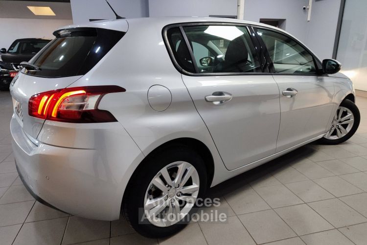 Peugeot 308 II 1.6 HDi FAP 92ch Style 5p - <small></small> 8.790 € <small>TTC</small> - #13